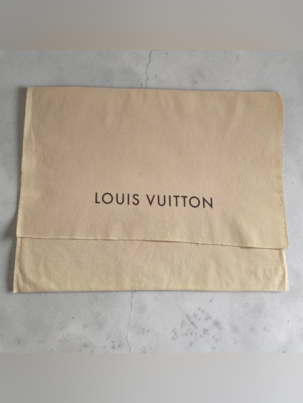 Louis Vuitton Dust Bag in Beige with Logo-17"W X 13"H